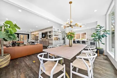 Image de Mansion on Monroe/Pool/7bd/7. 5bath/Sleeps 15