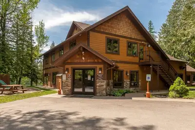 Escape to Ptarmigan Village 47