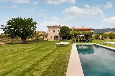 Image de Superb villa in Val d'Orcia. heated pool. design interiors