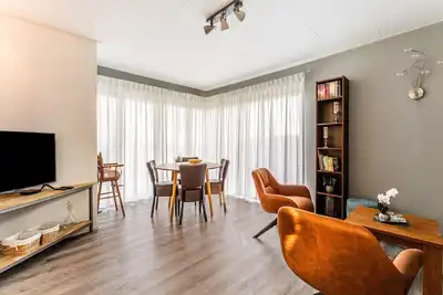 Image de Belle maison de vacances avec bateau