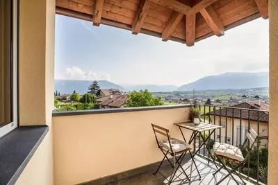 Image de Appartement 'Meine Bleibe - Olive' avec vue sur les montagnes, jardin et Wi-Fi