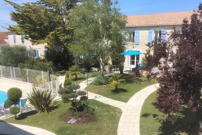 Image de Gîte Nuage, Piscine, golf, parc enfants