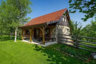 Image de Maison de vacances Sleme Skradsko pour 1 - 8 personnes avec 4 chambres à coucher - Maison mitoyenne