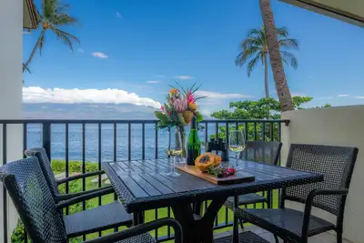 Image de *Makani A Kai B3* New Listing! Right On The Beach Steps To The Sand