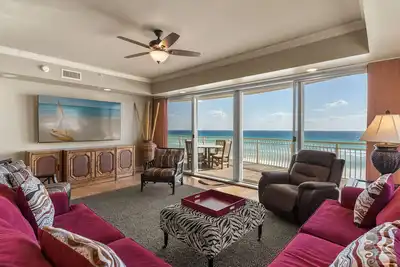 Image de Beautiful Gulf Front Condo at Dunes of Crystal Beach