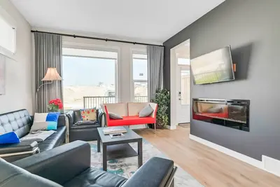 Image de New 4-Bedroom House in Rockland Park