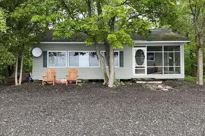 Image de Lakefront Cottage - Awesome Sunsets! New Construction 2022