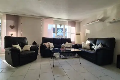 Image de Home Away From Home