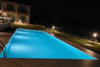 Image de Il Cascinale 3 swimming pool, wi-fi, Astra sat Tv, thermal baths and Gardaland