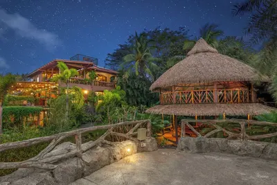 Image de 8 Luxury homes in a Private Oasis at Balu Retreat Center