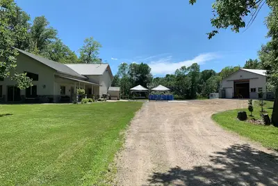 Image de Spacious home with additional camper hook ups on 10 private acres.
