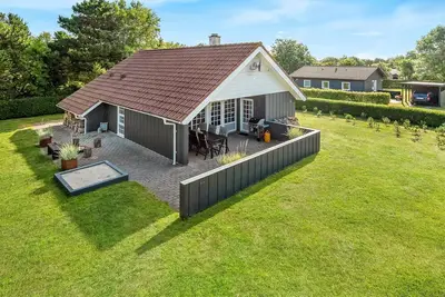 Image de Superbe maison à Hemmet avec sauna