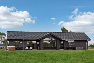 Image de Superbe maison à Ebeltoft avec sauna
