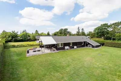 Image de Belle maison à Tarm avec WiFi
