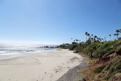 Image de Private Villa w/ nice sandy beach for Surf, Relax or Enjoy!