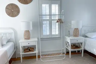 Image de Cozy Cottage in historic downtown Nantucket