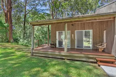 Cedar Cottage on Mitchells Island