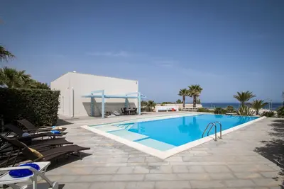 Image de Villa Aphrodite | Sea view infinity pool