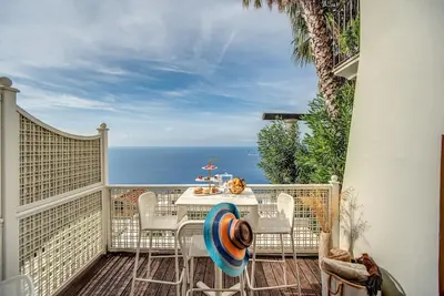 Image de Honeymooners nest in Amalfi coast