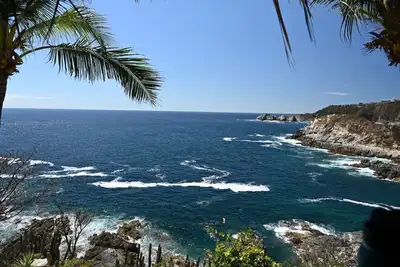 Image de Casa Flores Del Mar - Ocean Front Garden Oasis