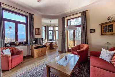 Image de Bright, quiet apartment Kehlstein with great balcony in walking distance to the center