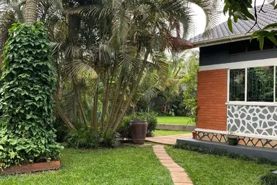 Image de Hibiscus House