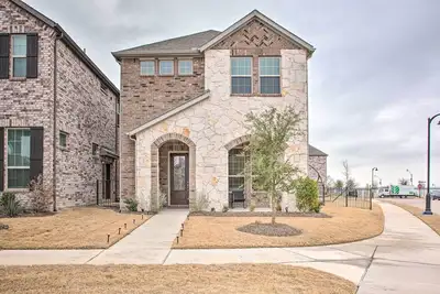 Image de Peninsula Park On-Site: Updated Rowlett Home