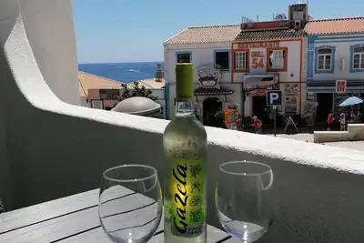 Image de App. Chaleureux 1 chambre Proche plage, au bord de la vieille ville, tout confort