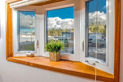 Kick Back & Watch the Day Cruise By at Cornet Bay