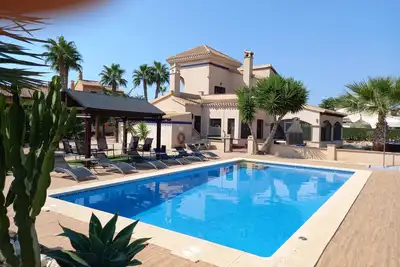 Image de Hl 015 Holiday rentals 4 Bedrooms 4 Bathroom villa with private pool