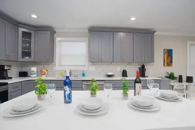 Image de Spectacular View Downtown Skyline Lights w 4 Beds