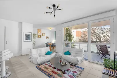 Image de Bel Et Spacieux Appartement Toulouse