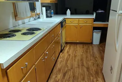 Image de Newly Remodeled 2 Bdrm Apt-downtown-5 min from Gobblers Knob!