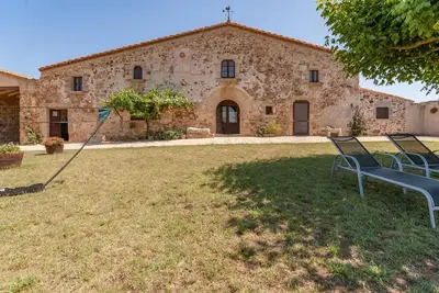 Image de Maison de vacances א Cassa de la Selva avec piscine