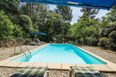 Image de Maison de vacances au calme avec piscine