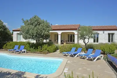 Image de Villa élégante à Escales