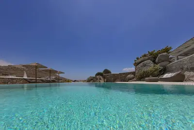 Image de Villa Ă Mykonos avec vue mer et piscine