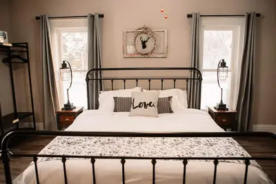 Image de Deer Ridge - A peaceful 10 Acre Wooded Retreat