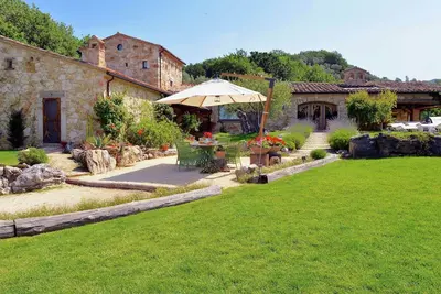Image de Villa luxueuse à Guardea avec spa privé