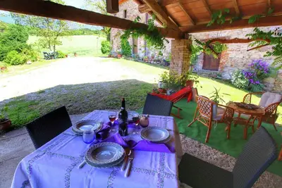 Image de Gîte rustique à Monte Santa Maria Tiberina avec terrasse
