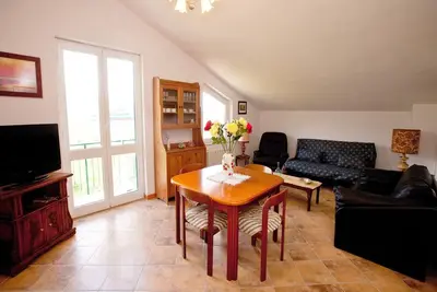 Image de Maison spacieuse avec belle terrasse