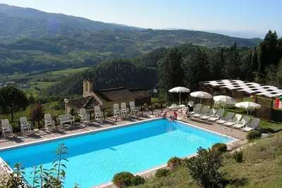Image de Maison de vacances à Dicomano (Fi) avec jardin