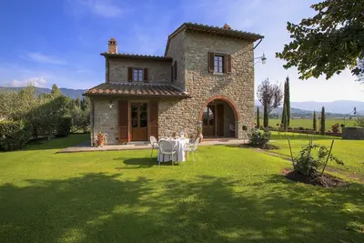 Image de Appartement à Cortona avec Piscine et Vue