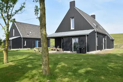 Image de Villa indépendante sur le Zeedijk avec vue