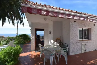 Image de Maison de vacances confortable avec vue sur la mer