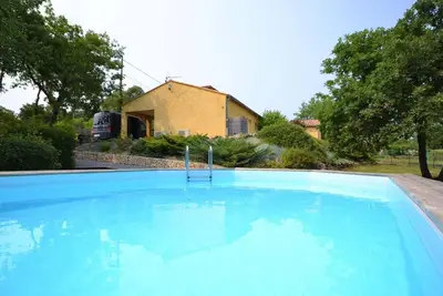 Image de Bel appartement avec piscine dans l'Ardèche