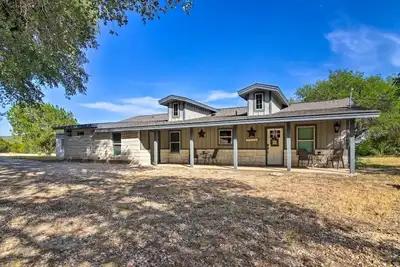 Image de Hidden Treasure Hill Country Villa