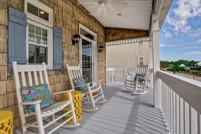 Image de The Perfect Getaway! Dock, King Suite. Family Friendly!