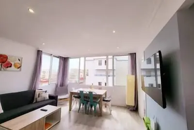 Image de Penthouse − Marbella Centre, Pool + Close to Beach