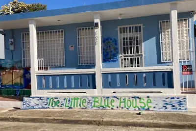 Image de The Little Blue House